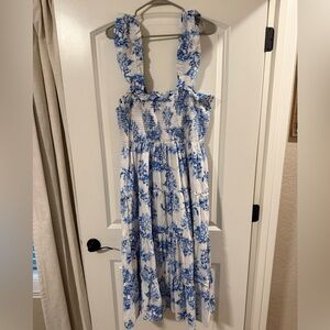 Crown & Ivy Blue Toile Ruffle Sleeve Dress